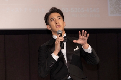 XpVTP8m3xLLJ0aElQPMf.jpg?w=940&h=940