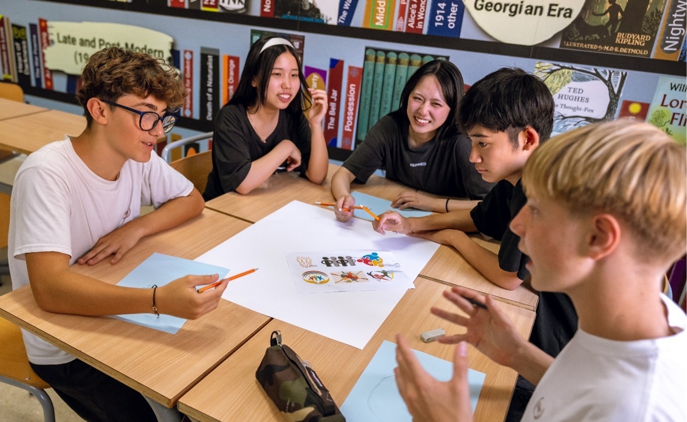 令和6年(2024年)マルタ姉妹校の生徒との交流の様子