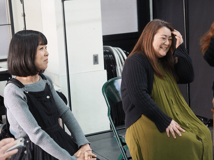 左からAILA、SIZUKU