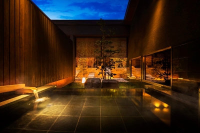 Y3Eln6uDHLEL9eXrEGXe.jpeg?w=940&h=940