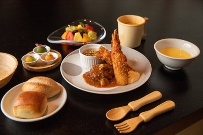 Y4NlZkiN37TH6BKPRrV1.jpg?w=940&h=940