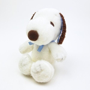 スヌーピーのふわもこなぬいぐるみ
