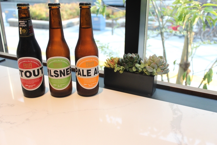 箕面ビール 各720円