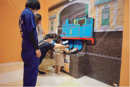 #1 動かなくなった機関車