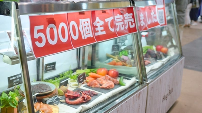 手作り生食フード「ハグボックス」が 2025年4月開催のインターペット東京で大行列！ 最終日の午後イチには“5,000食”が完売しました