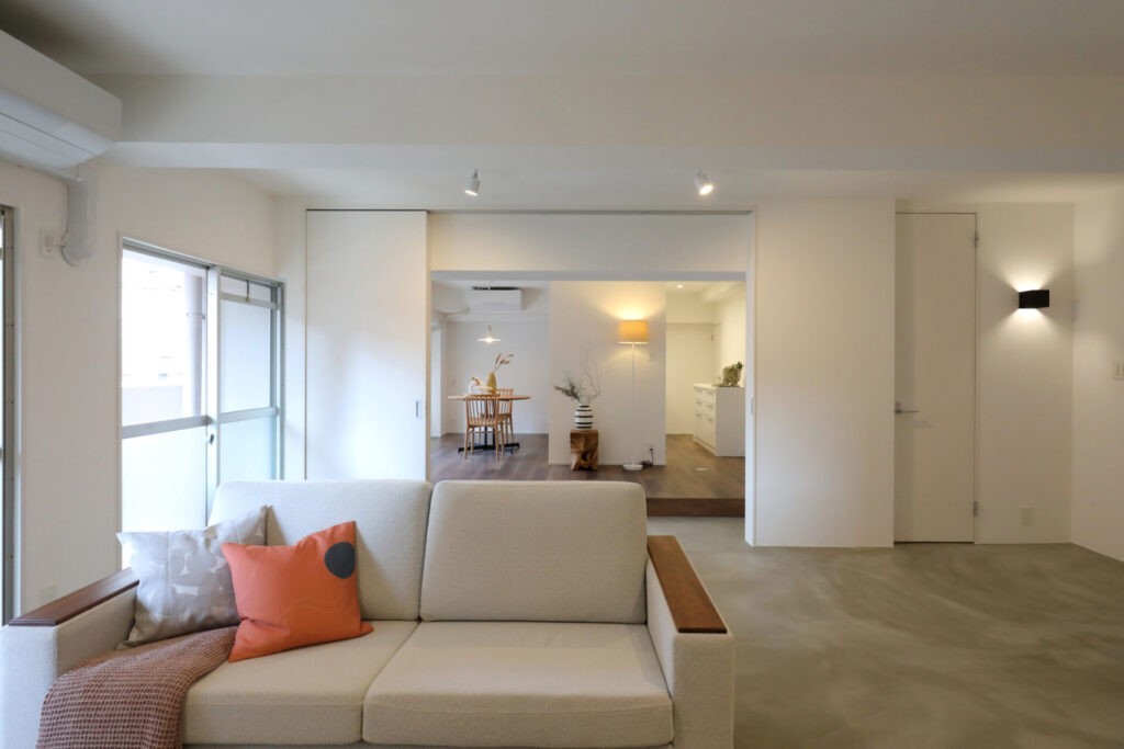 “中古マンション物件＋リノベーション”が福岡で大注目！ ひたすら自由にご覧いただける「ほったらかし完成見学会」に 16組総勢26名がご来場で ...