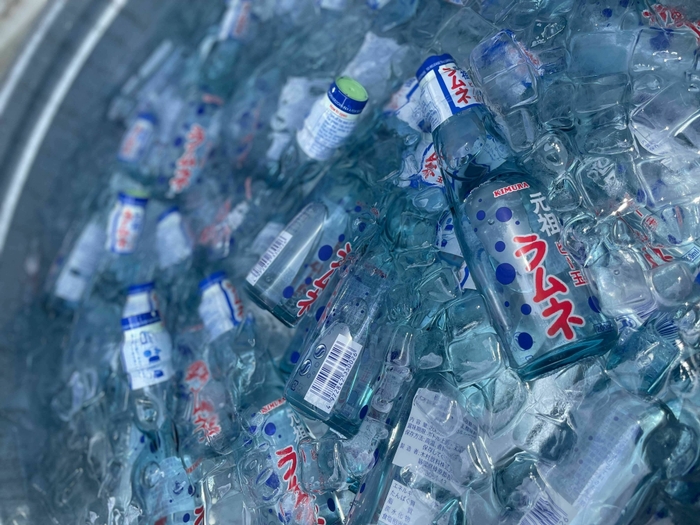 昔ながらの瓶ラムネをおひとりさま1本サービス!