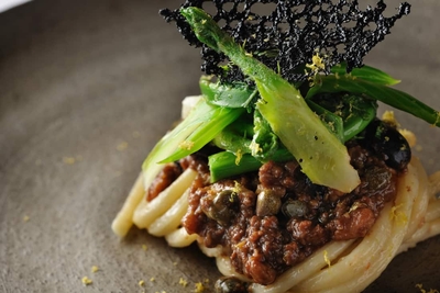 YI7U9EayEoGRXg29kLEu.jpg?w=940&h=940