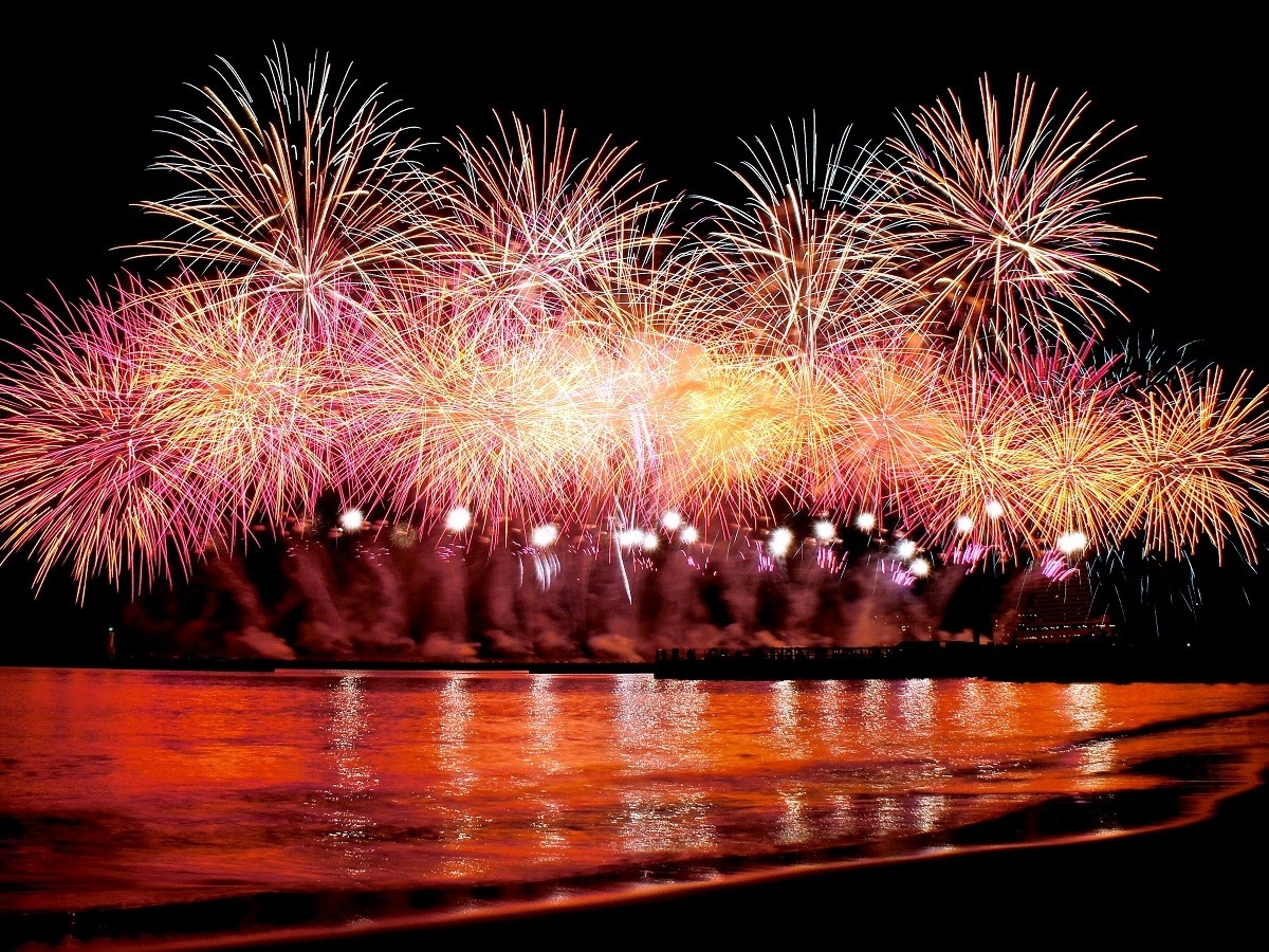 熱海海上花火大会 ※イメージ