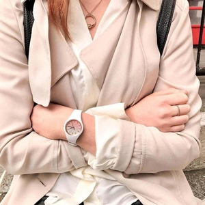 YMbgtlCCYWD69HW6uH8h.jpg?w=940&h=940