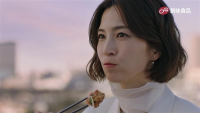 YNT0JQWOAqpQfcOMpIg6.jpg?w=940&h=940