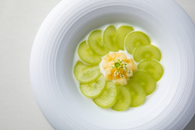 YQyVaIdHnth8XqYpv1GA.jpg?w=940&h=940