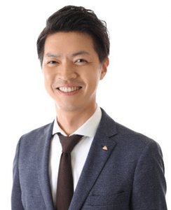 日本ＰＣサービス　常務取締役　濱﨑 慎一より