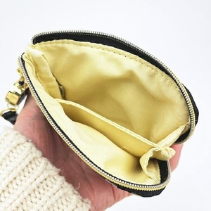 スヌーピーのポーチ