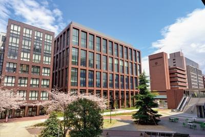 YWX0VFVV2XHhxnd7XUrh.jpg?w=940&h=940