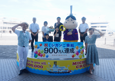 YZEy6w8811EDXslqg31o.png?w=940&h=940