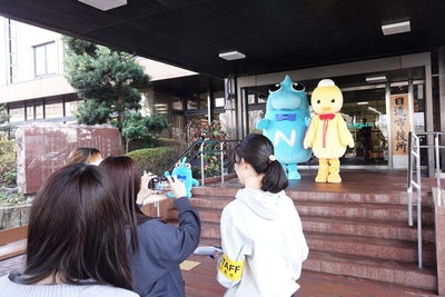 YZpsplFR3m7Cm3YcS9MQ.jpg?w=940&h=940