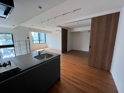 Yf26teCscB4Eg3GHXWeS.jpg?w=940&h=940