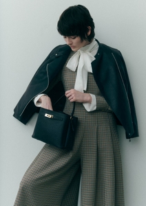 YioLvZleDsxGqeMMvur4.jpg?w=940&h=940