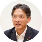 YvzDBtVWdHc9xJTUmCNJ.jpg?w=940&h=940