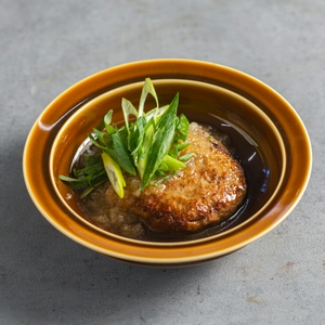 Yxntu1Q3XhT5X0tslRm2.jpg?w=940&h=940