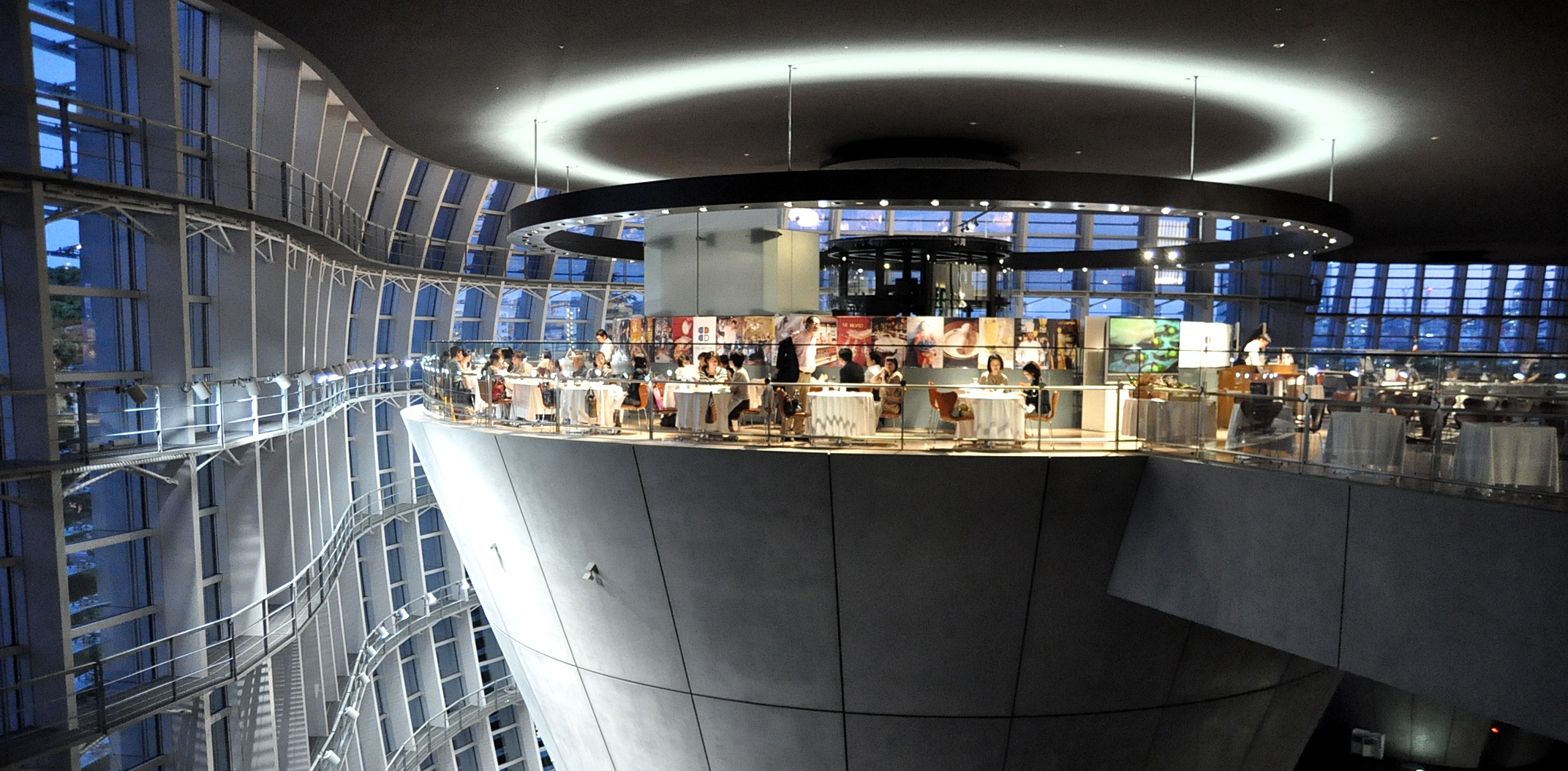 ついに開幕!ハンガリーとヨーロッパの名画が集結、アートと料理のコラボメニューが登場!