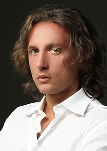 Z0LAE6BZyKmCqpcbOjFi.jpg?w=940&h=940