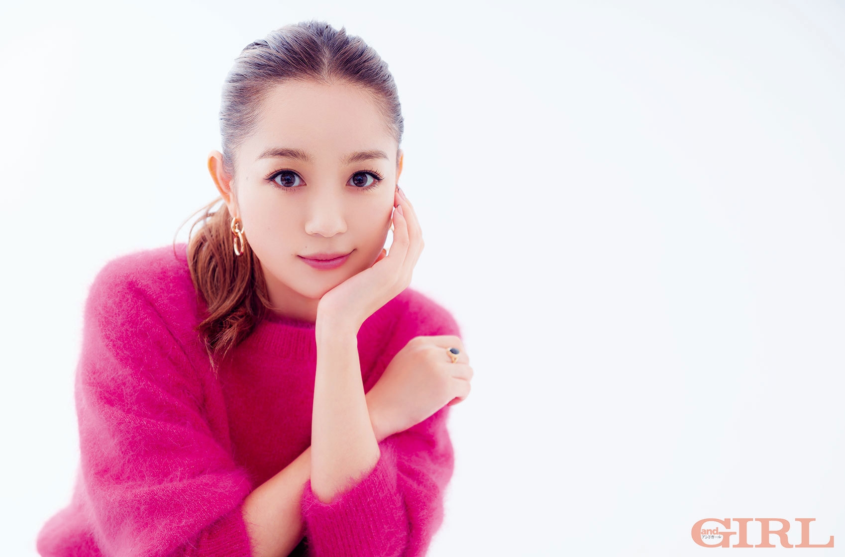 いつも女子の気持ちを代弁してくれるカナやんにスペシャルインタビュー 西野カナはいつだって私たちの味方♪ 『andGIRL 1月号』2018年12月12日（水）発売！