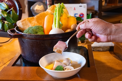 Z24zvbdkJrjhtR1MKqay.jpg?w=940&h=940