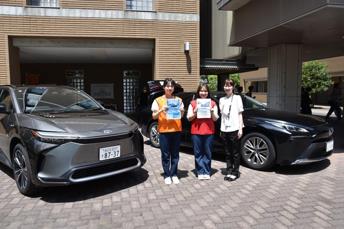 経営学部とATグループによるEV普及活動