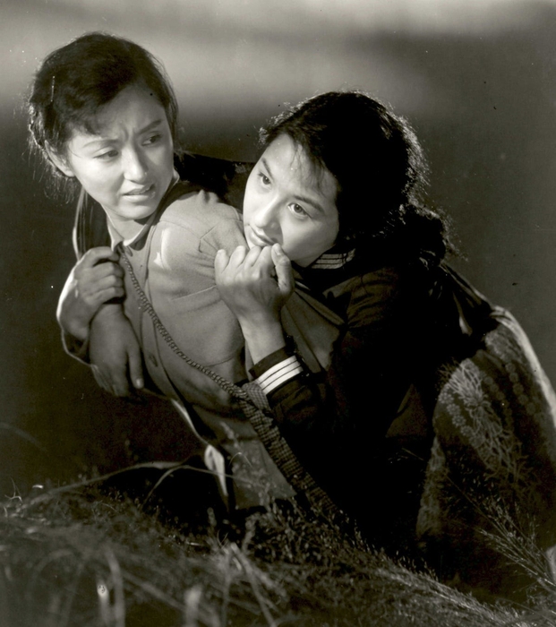 「ひめゆりの塔」©東映