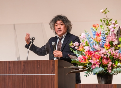 屋久島おおぞら高校　茂木健一郎校長