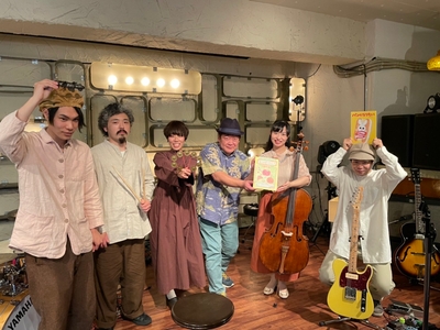 ZE139I8V0kn7aZ0zuDGi.jpg?w=940&h=940