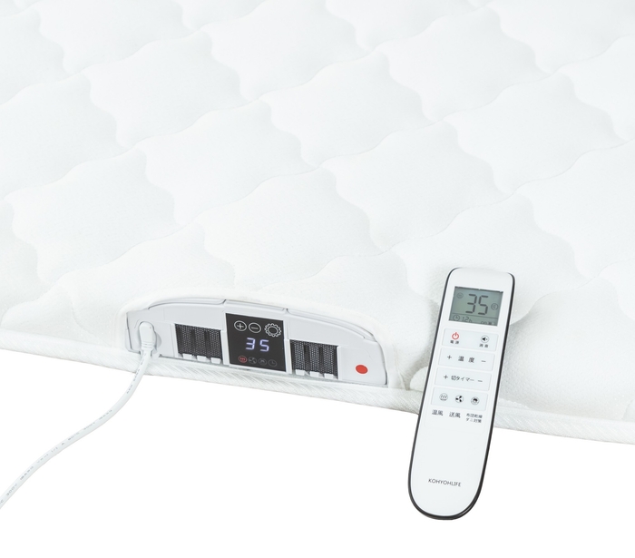 リモコンで簡単に操作できます。