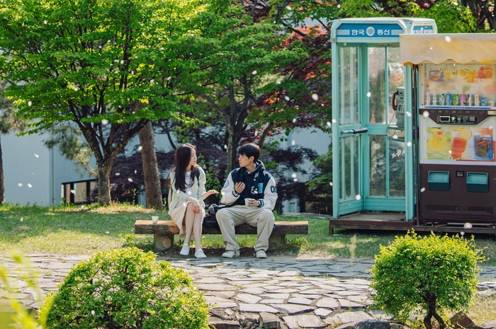 © 2025 HB ENTERTAINMENT All Rights Reserved.