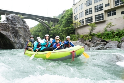 ZFf945tMIF1YY0b2CvVB.jpg?w=940&h=940