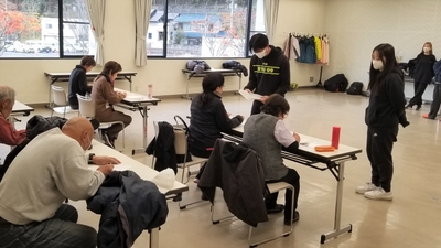 ZJ7yZLSYgF7Os2j15NkL.jpg?w=940&h=940