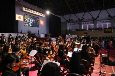 管弦楽団の演奏