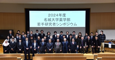 ZNQGGesgM3Mgy7iwKTyt.jpg?w=940&h=940