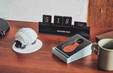 【産学連携事業】マドラス×中京大学坂田隆文ゼミ考案 革製品ギフトアイテム7月1日よりMakuakeにて販売