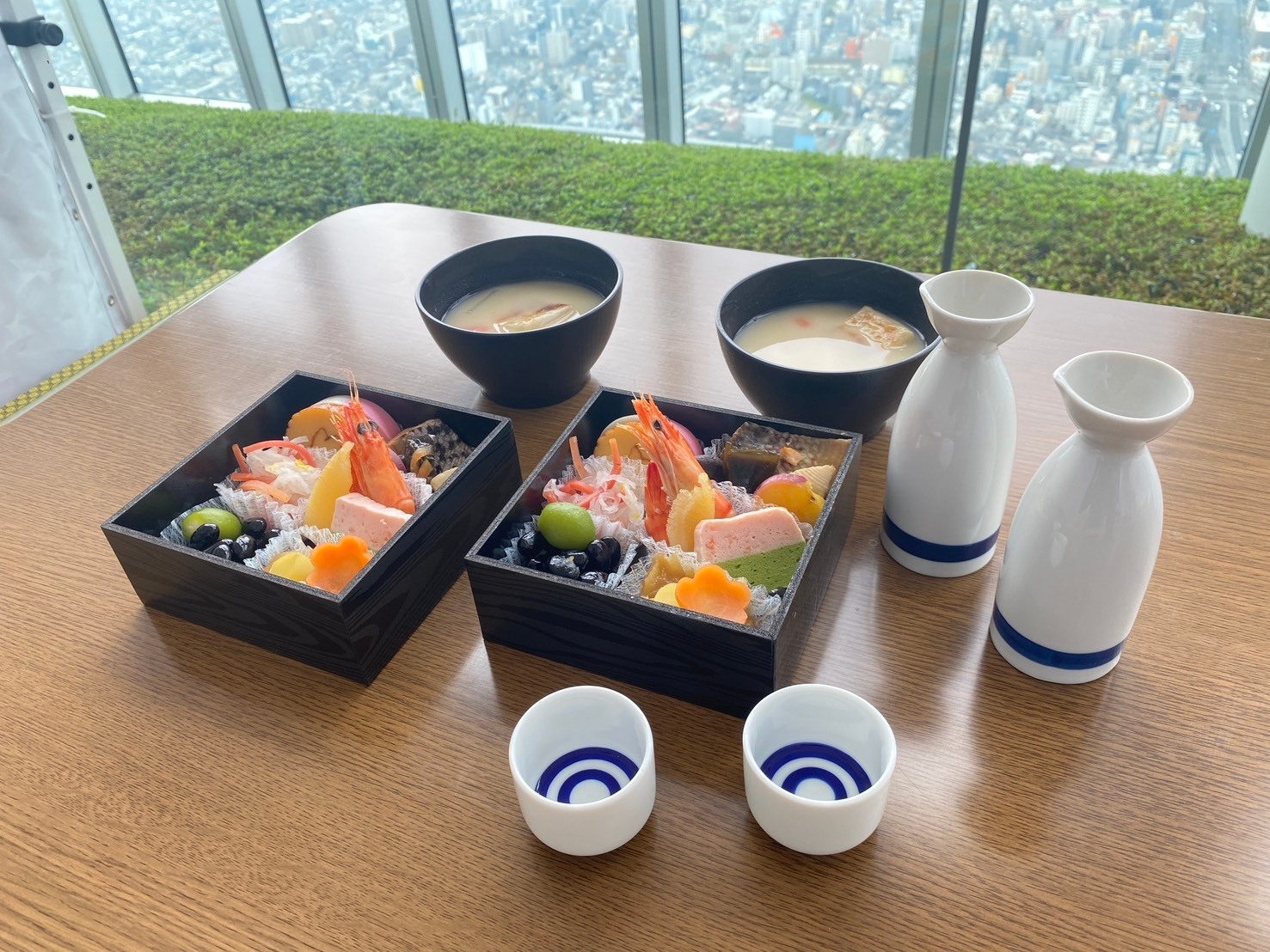 【「こたつ満喫プラン」 おせち料理(イメージ)】