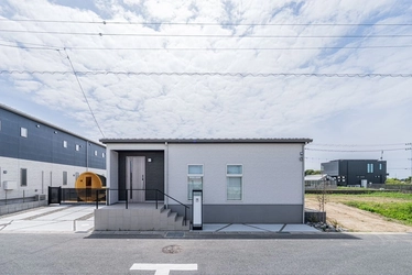 “泊まってわかる理想の暮らし”　クレバリーホームのセカンドブランド「VARY’S」、モデルハウスを民泊として活用