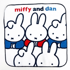 ZXTxYvFRxoKrLoiqq3Nx.jpg?w=940&h=940