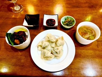 ZZ1hCuVMMrYsbehMvDzH.jpg?w=940&h=940