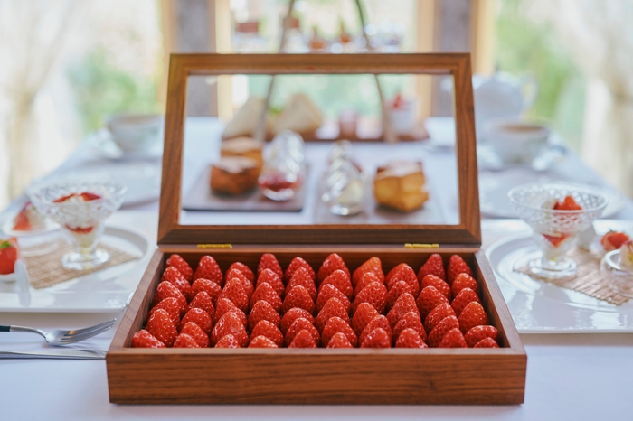 ▲春期限定の『Auberge 苺のアフタヌーンティー』