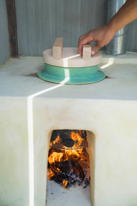 かまどで炊きたてごはん