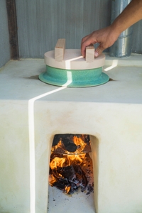 かまどで炊きたてごはん