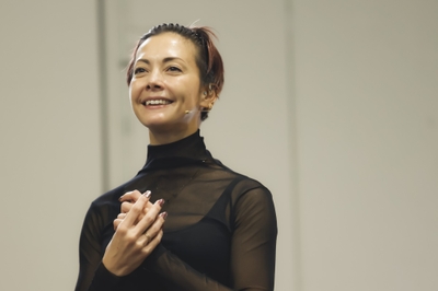 Zbep5yHDIe56UxJV5lqT.jpg?w=940&h=940