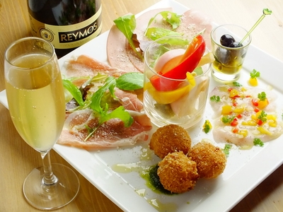 Zbo8xhKPM8AUELHQZuRm.jpg?w=940&h=940