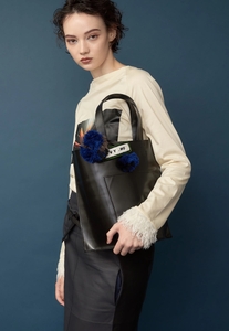 ZcCs2bg58WZdfHlGi4fZ.jpg?w=940&h=940